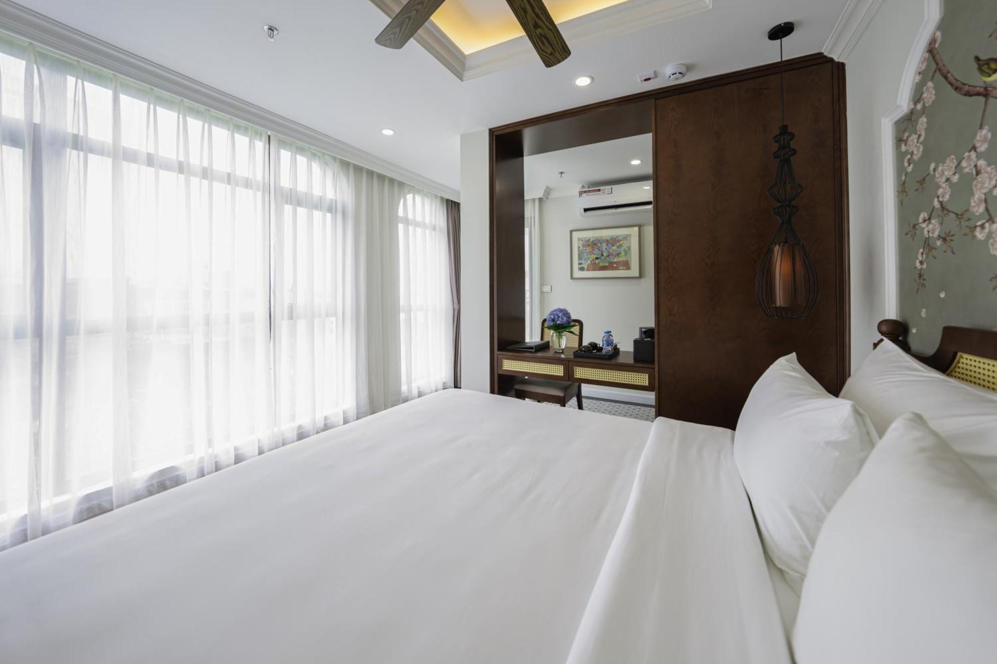 Lestar Hotel Hanoi Exteriör bild