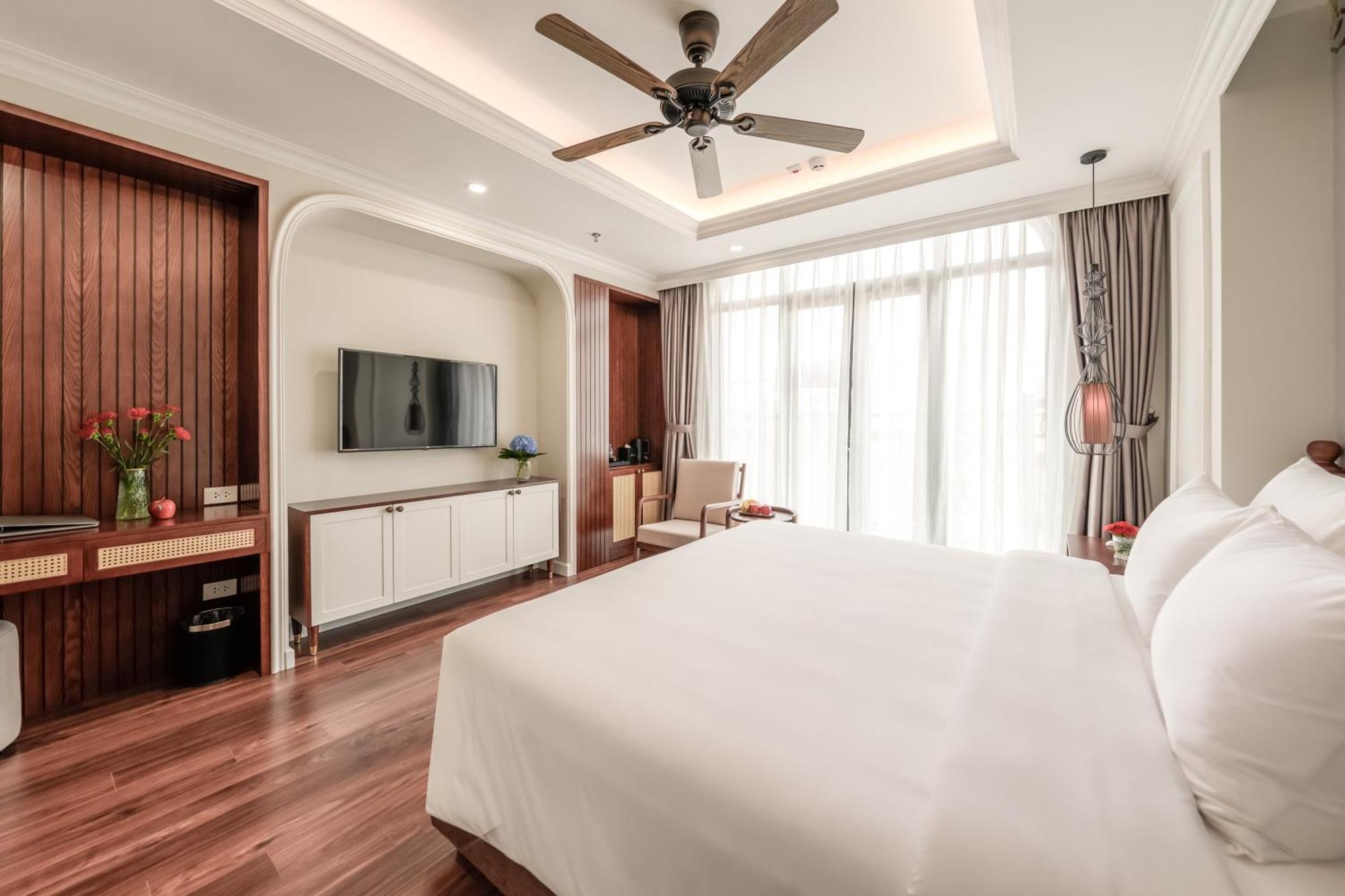 Lestar Hotel Hanoi Exteriör bild