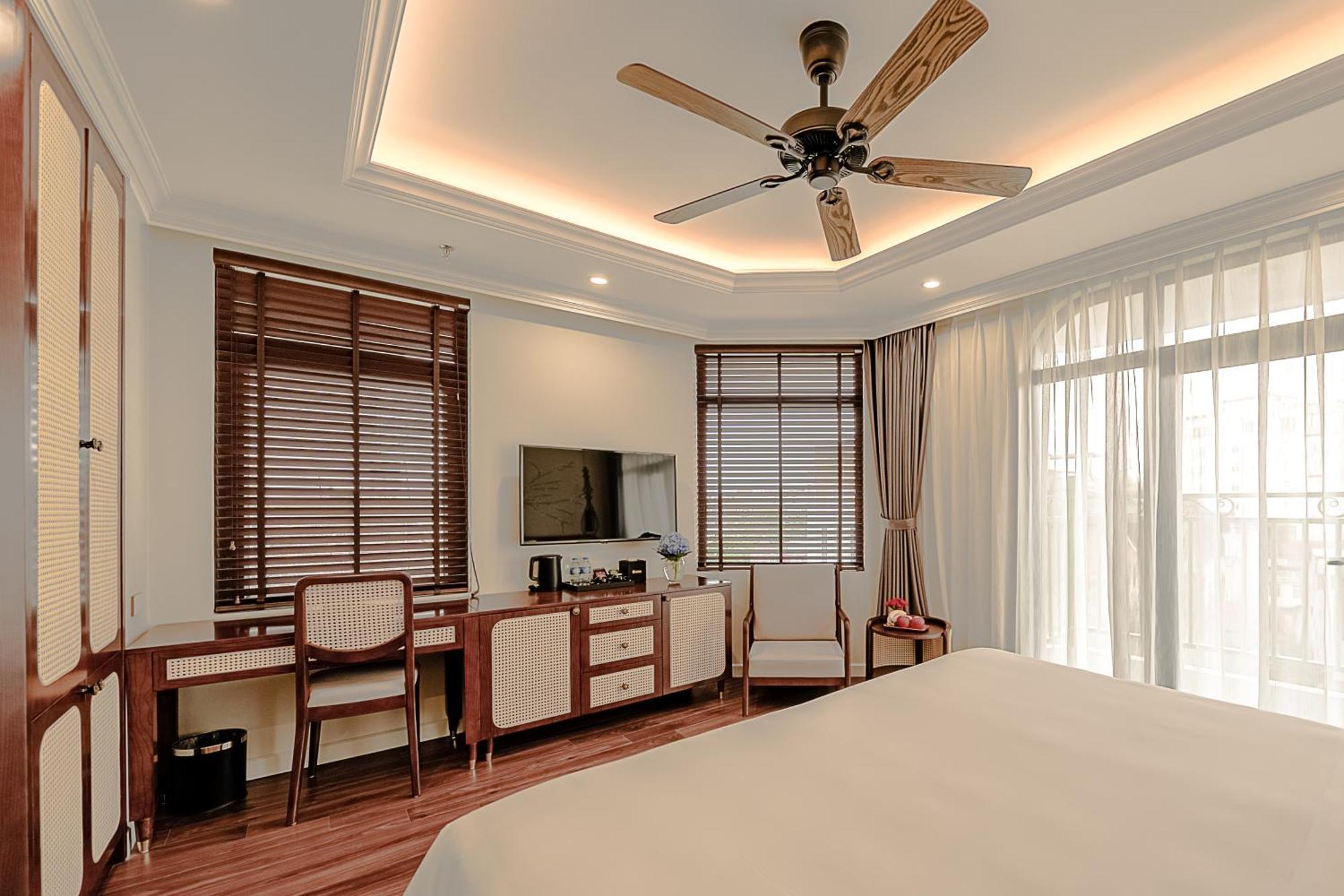Lestar Hotel Hanoi Exteriör bild